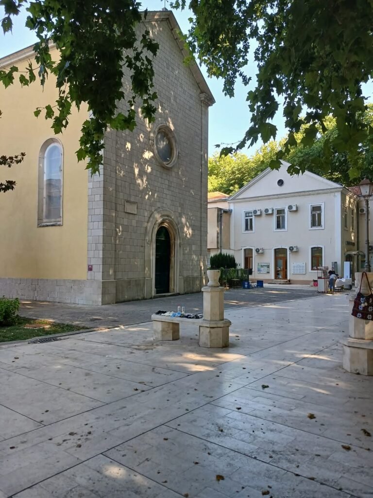 Katolička crkva blažene Device Marije